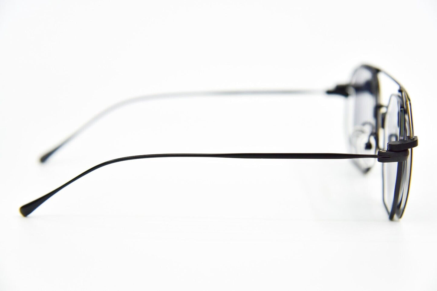 Pure Titanium Eyeglasses 2 in 1 with Magnetic Sunglasses UV400 in Black DC3044