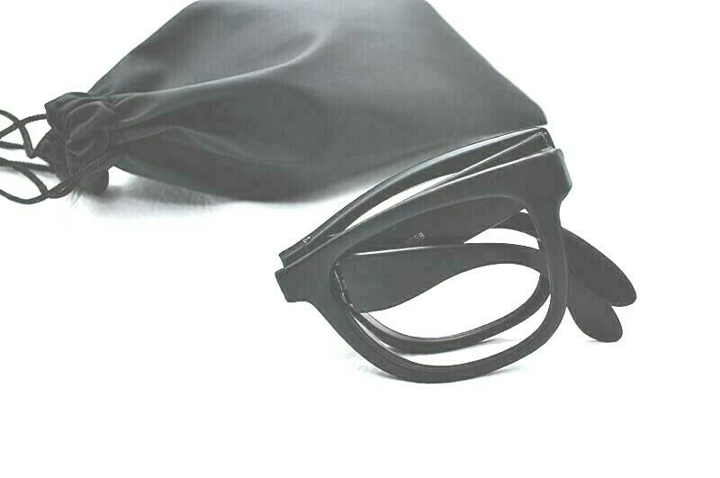 Folding Reading Glasses with Pouch - Model MT54