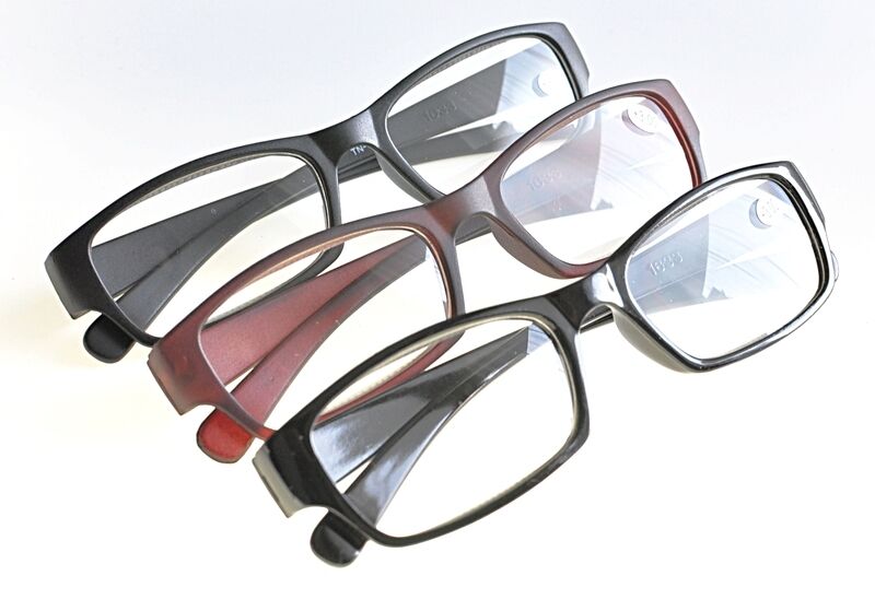 Unisex GREAT VALUE Fashion Reading Glasses  3 Colours+1.0+1.5+2.0+2.5+3.0 TN33